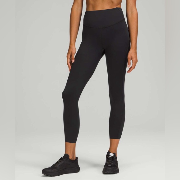 Lululemon Base Pace High-Rise Tight 25" - Picture 1 of 1